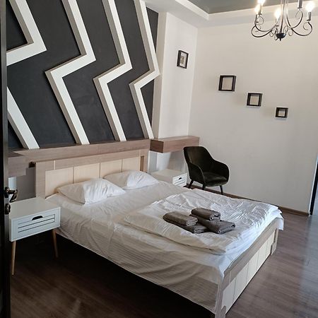 Apartments Zefir إلفيف المظهر الخارجي الصورة